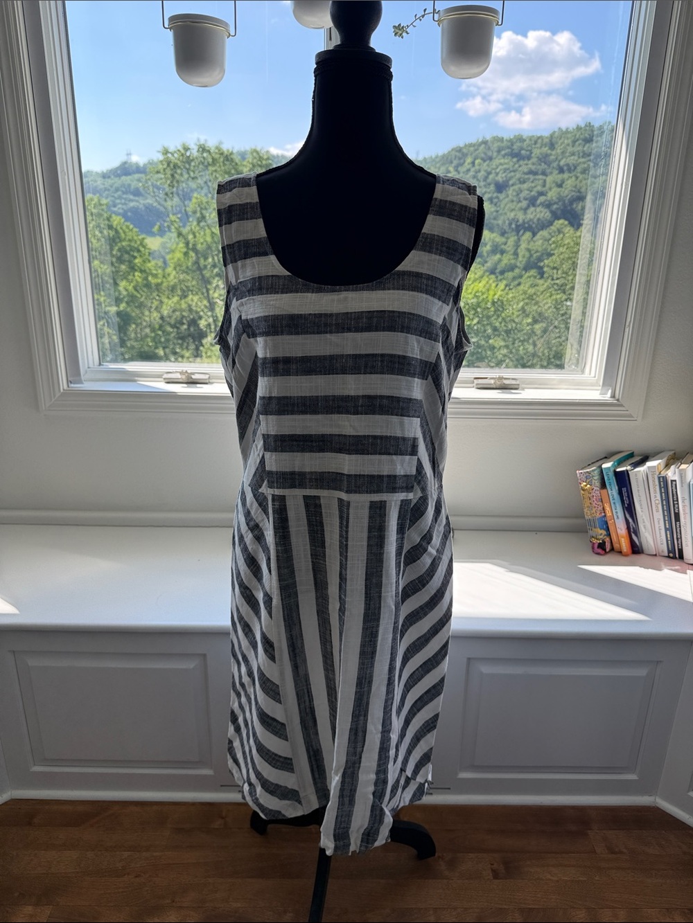 209 West Linen Blend Striped Sleeveless Dress Size 10 Coastal Nautical